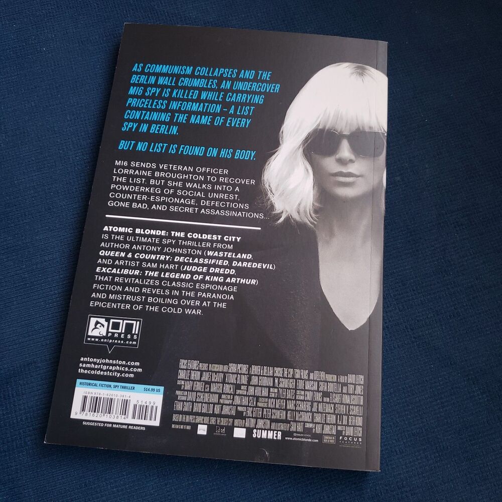 Atomic Blonde: the Coldest City Graphic Novel by Anthony Johnston & Sam Hart - Picture 3 of 3